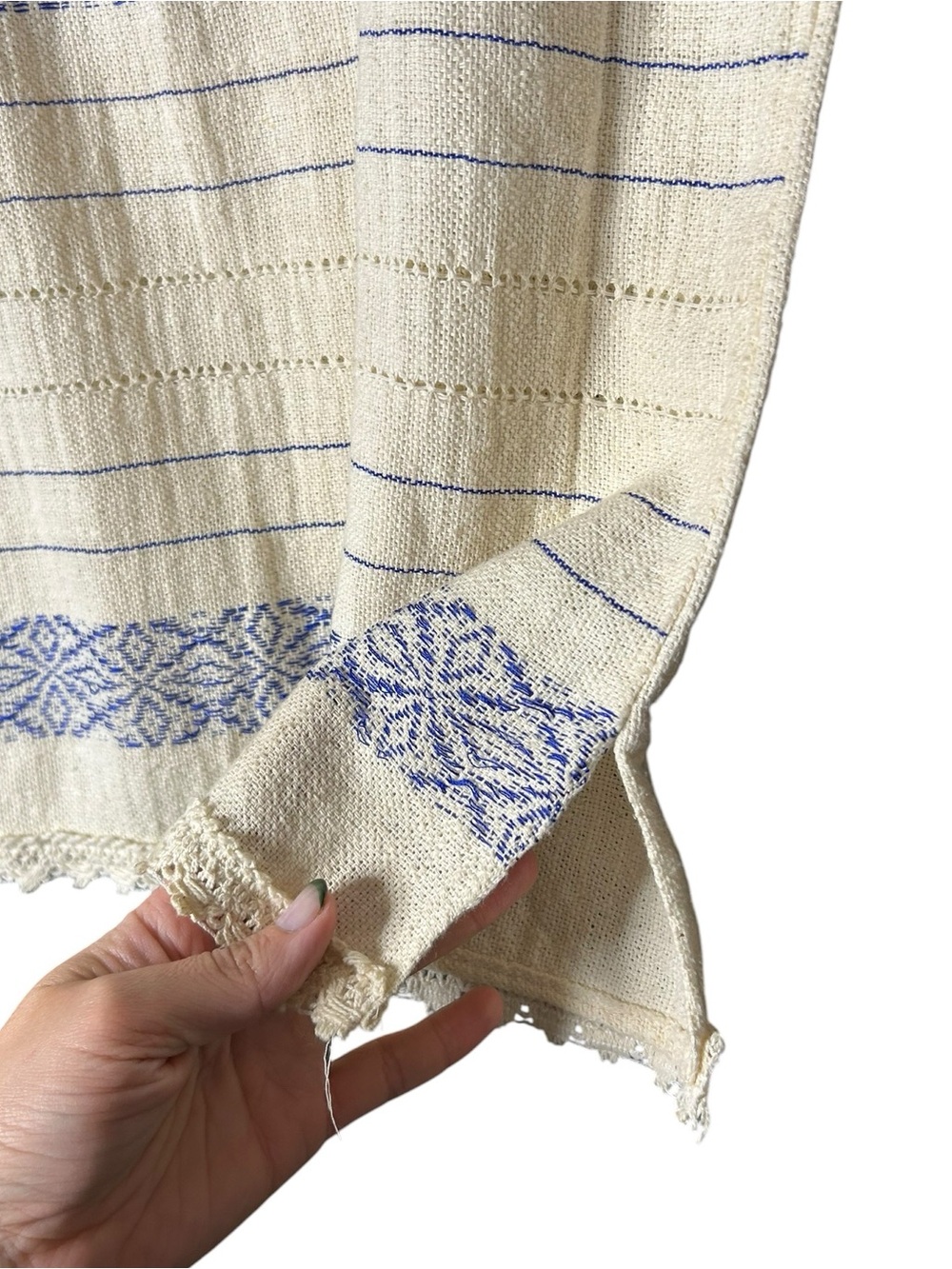 Vintage Handmade Oaxaca Embroidered Bird Huipil Boho Cotton Top - Picture 5 of 15